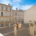 Le Saint Charles